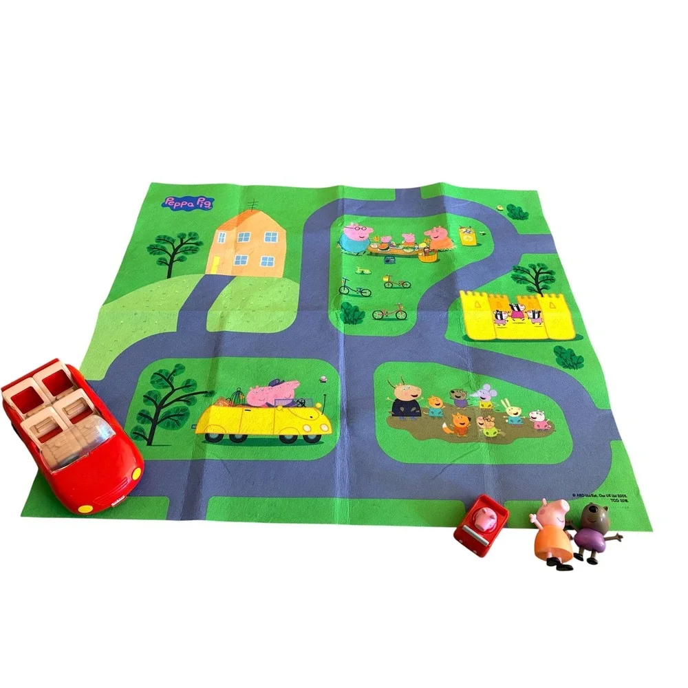 Peppa Pig Felt Play Mat with Car and Figures Kids Toy Set